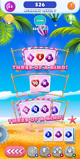 Card Blast erinnert optisch an bunte Free-to-Play-Hits wie Candy Crush. Dafür ist es komplett werbefrei. (Quelle: Netflix/Screenshot: Golem.de)