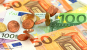 Geld_Euro-696x400.jpg