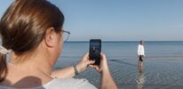 umfrage-mehrheit-niemand-darf-ans-eigene-handy-1f.jpg