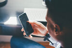 phone-869669_1920.jpg