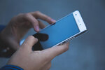 hands-g0bc7036dc_1920.jpg