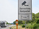 unfallursache-handy-abgelenkte-fahrer-mit-fotos-ueberfuehrt-1d.jpg