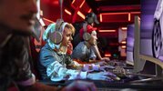 philips-evnia-line-up-headset-mouse-keyboard-gaming-monitor-696x391.jpg
