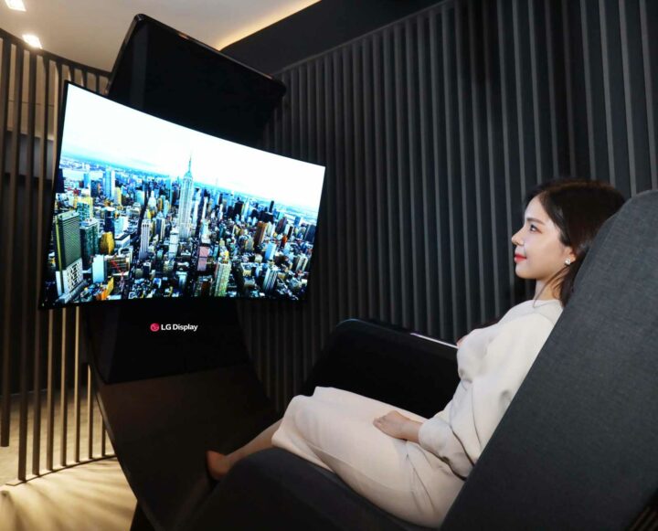 LG-Display-Media-Chair-1-720x581.jpg