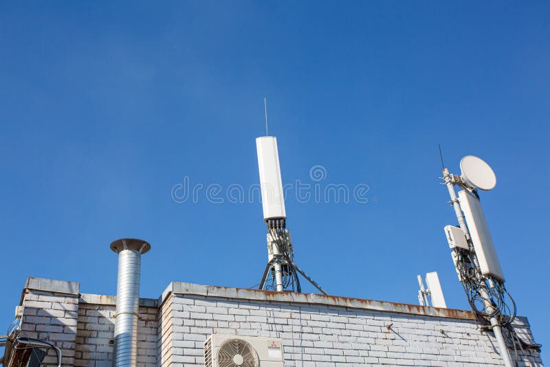 russia-saint-petersburg-april-panel-antenna-g-bands-optical-fibers-power-cables-outdoor-remote-radio-units-as-part-185126337.jpg